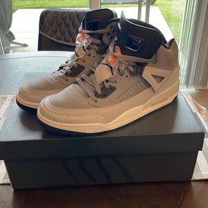 Jordan Spizike size Men’s 11.5. Worn only 3 times